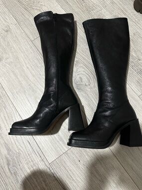 Urban Outfitters Black Leather Knee-High Block Heel Boots